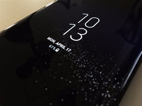 Samsung Galaxy S8 and iPhone 8 OLED screens - Business Insider