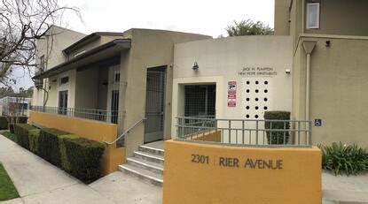 Silver Lake New Hope Apartments In Los Angeles California