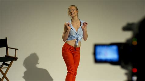 Nude Video Celebs Magdalena Steinlein Sexy Oskar Gehen Wenn S Am Sch Nsten Ist