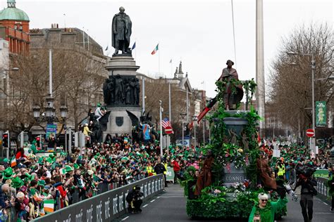 Sea of green as half a million people gather for Ireland's 'biggest and
