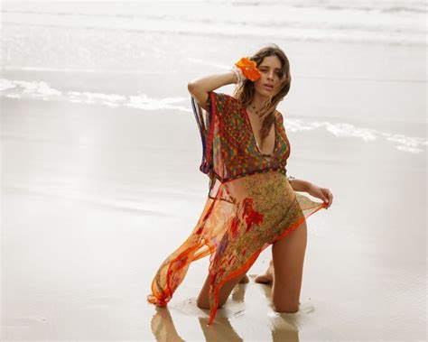 Samsaruh brings us her debut Croatian album inspired by her heritage ...