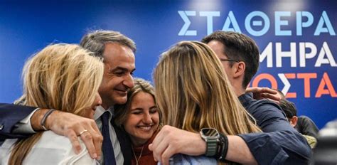 El Conservador Mitsotakis Gana Holgadamente Las Elecciones Griegas