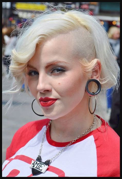 Modern Day Marilyn Monroe In Girls Short Haircuts Shaved Side Hairstyles Bleach Blonde Hair