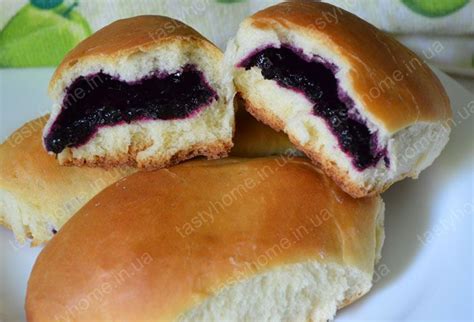 Сдобные пирожки с черникой | Еда, Рецепт булочек, Пирожки