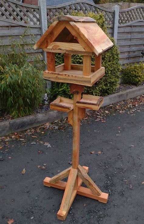 Rustic Natural Wood Heavy Duty Free Standing Bird Table House Feeding