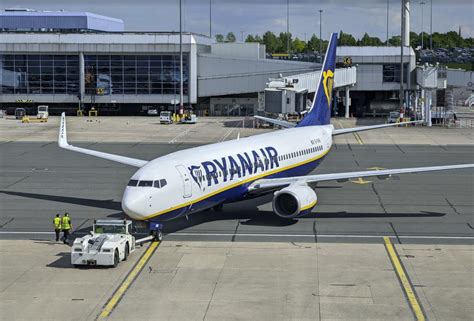 Ryanair ogłasza dwie nowe trasy z UK Loty już od kwietnia 2023 roku