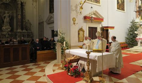 Biskup Uzinić podijelio blagoslov na Novu godinu i pozvao na konkretna