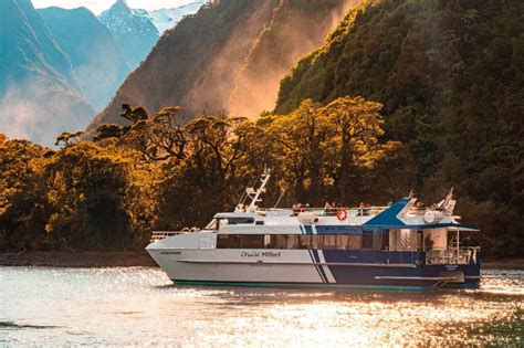 Milford Sound Cruise Tour from Queenstown or Te Anau | Klook