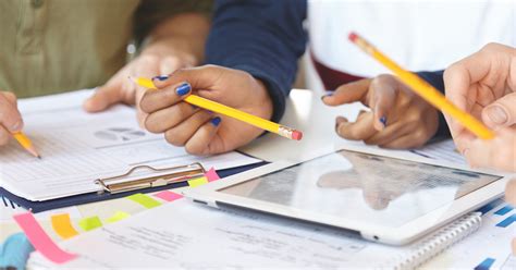 Auxiliar De Gestão Escolar - Gestão escolar: Como um sistema pode auxiliar sua escola - Jacad