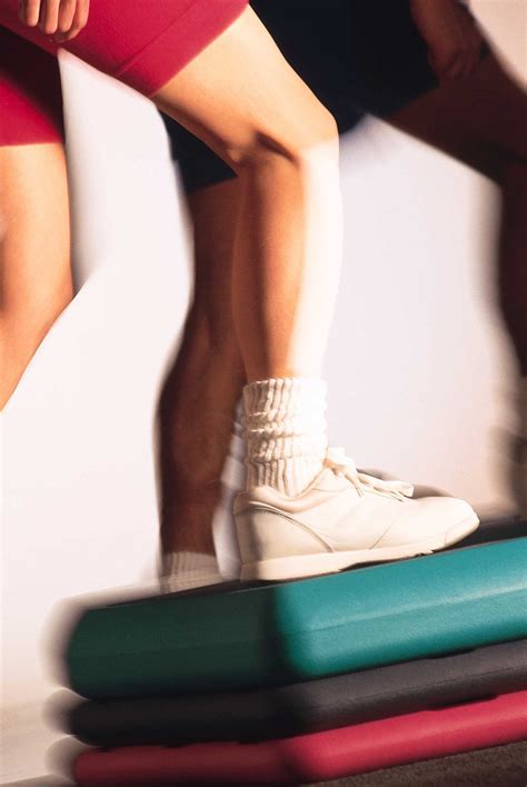 How to Build Stronger Legs Without Squats and Lunges