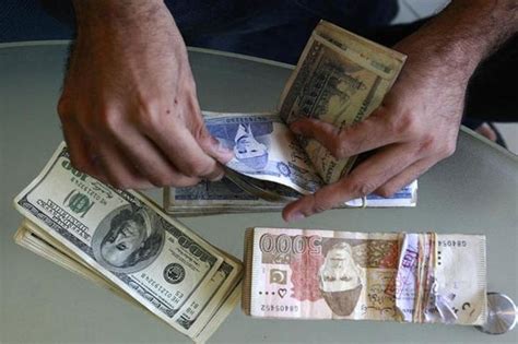 US Dollar Reaches Historic High Of Rs272 In Interbank