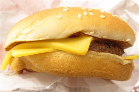 [tasting] Burger King Double Cheeseburger Cheddar Cheese Is Rich