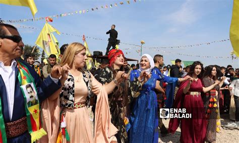 Kurdish clothing: History, identity, and bright colors - Enab Baladi