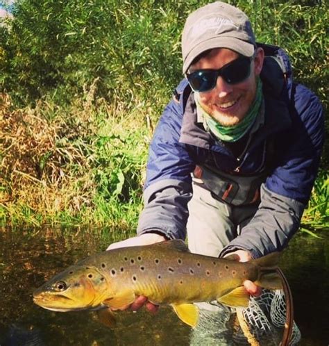 UK Wild Chalkstream Fly Fishing On The River Frome Aardvark Mcleod