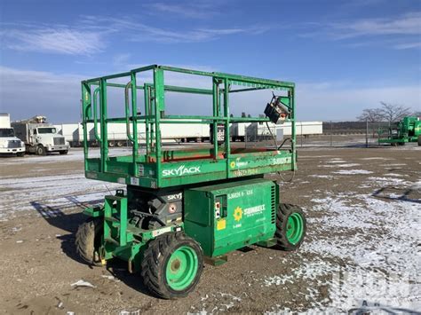 2014 Skyjack SJ6826 RT Dual Fuel 4x4 Scissor Lift In Medford Minnesota