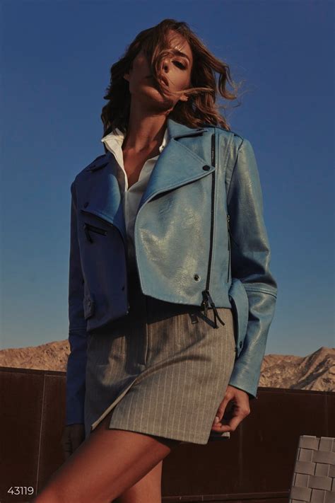 ВЕРХНЯЯ ОДЕЖДА ДЛЯ ЖЕНЩИН купить недорого в Киеве и Украине ♡ интернет ...