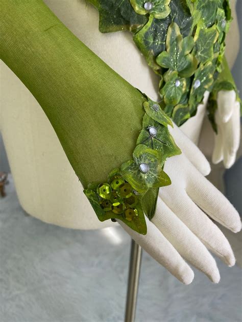 Poison Ivy Gloves Etsy