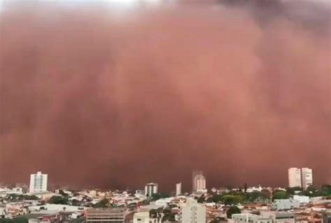 Tempestade De Areia Que Atingiu Cidades De Minas E São Paulo Pode