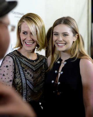 Elizabeth Olsen Braless Showing Huge Cleavage In A Low Cut Black Dress At The In Porn Pictures