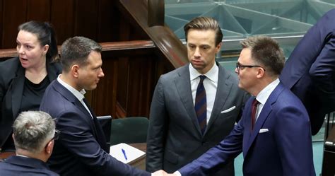 Wybory prezydenckie Rafał Trzaskowski kandydatem Szymon Hołownia i