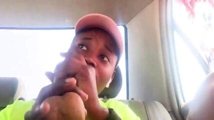 Elizabeth Fucking Her 7inches Dildo In Lagos Traffic