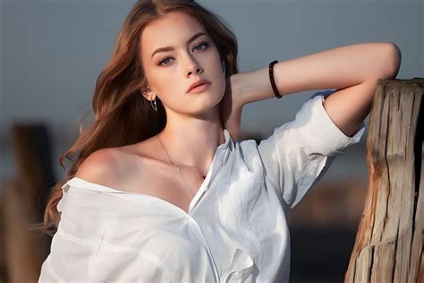 Gorgeous Alyona Y O From Lviv With Blonde Hair Id Ladadate