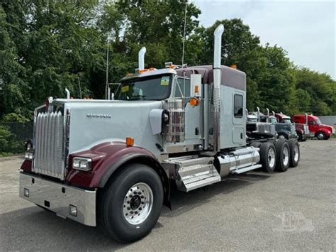 2025 Kenworth W900l For Sale In Hubbard Ohio