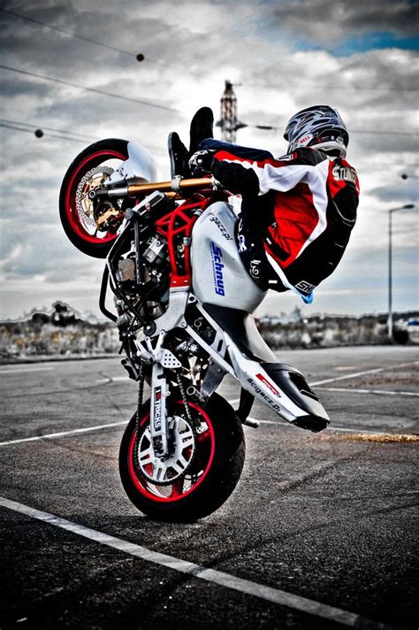 The 25+ best Stunt bike ideas on Pinterest | What does stunt mean, Street bike jackets and Stunt ...