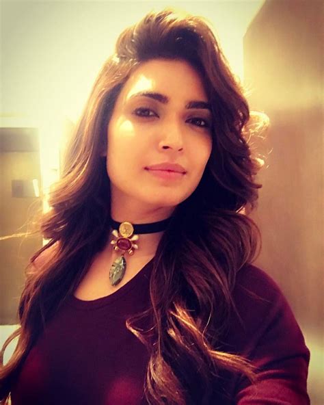 Karishma Tanna Wallpapers Top Free Karishma Tanna Backgrounds