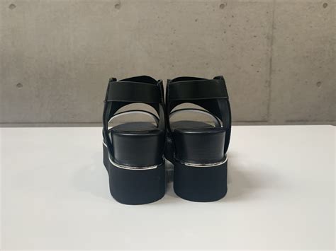 UNITED NUDE NEWS ARTWORK