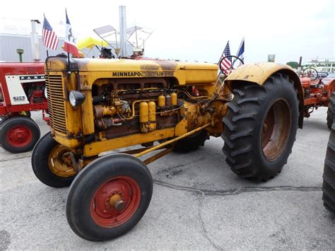 60 best images about Minneapolis - Moline Tractors on Pinterest | Old ...