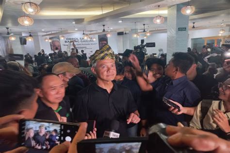 SINDO Hi-Lite - Ganjar: Pak Doni Orang Hebat, Kita Doakan Semoga Husnul ...