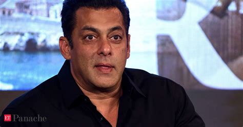 Salman Khan Play The Tweet Game With Salman Khan Actor Unveils