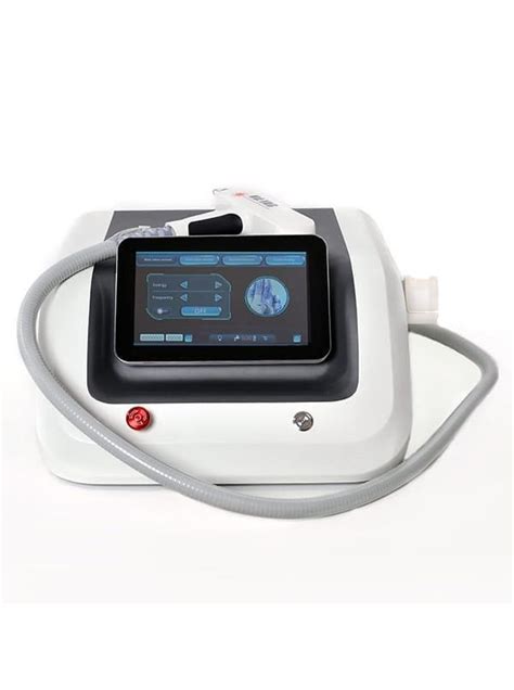 ND:YAG Laser für Carbon Peeling, Tattoo und Pt Make-Up Entfernung