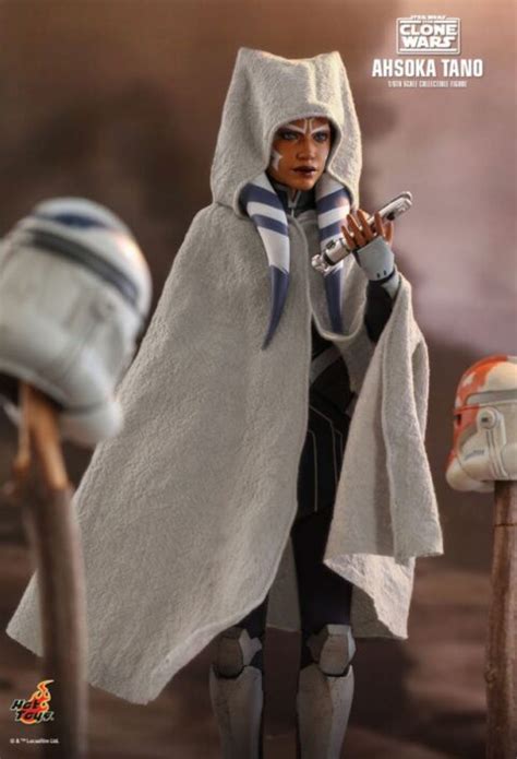 Star Wars The Clone Wars Ahsoka Tano Th Scale Hot Toys Action Figure Local Pickup Only