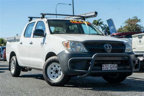 SOLD 2006 Toyota Hilux Workmate Used Ute Park Avenue QLD