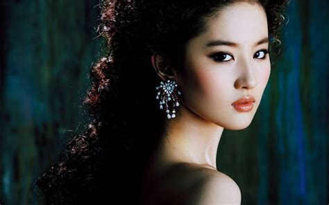 59 Best Images About Crystal Liu Yifei 劉亦菲 刘亦菲 On Pinterest Hay