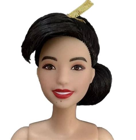 Nude Barbie Inspiring Women Kristi Yamaguchi Doll Made To Move Petite Body Smile Ebay