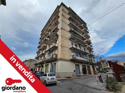 Vendita Appartamento Pagani Trilocale In Via Aniello Califano