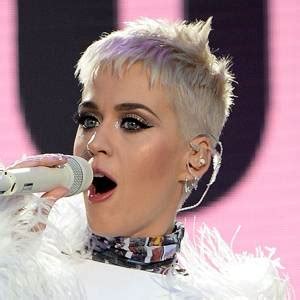 Katy Perry Blonde Hair 2017 Pictures Glamour UK