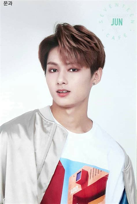 Wen Junhui Is So Freaking Hot ️ Jun Junhui Seventeen Woozi Jeonghan