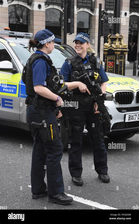 Female police officers hi-res stock photography and images - Alamy