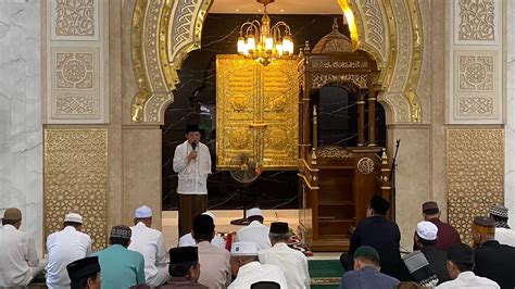 Ratusan Jemaah Padati Masjid Baitul Makmur Untuk Salat Idulfitri