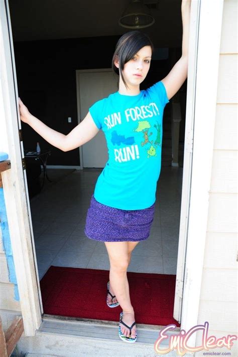 Pictures Of Emi Clear Stripping In The Doorway Porn Pictures XXX Photos Sex Images 3549401