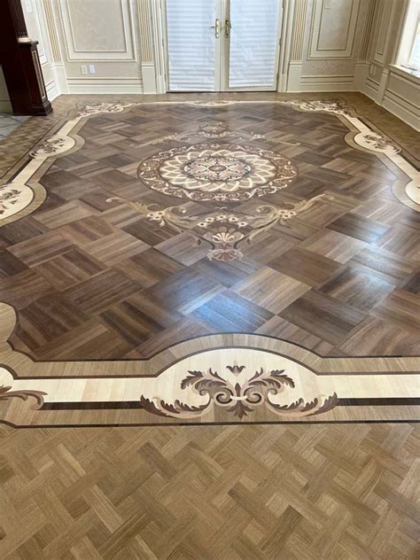 Example Of Wood Custom Flooring Walnut Parquet With Border And Medallion Id654 Czar Floors