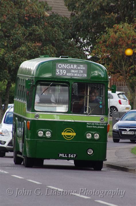 London Transport Aec Regal Iv Rf Mll Taking Part I Flickr