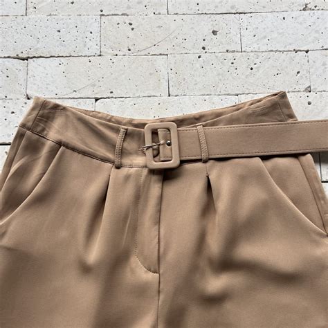 CALÇA ALFAIATARIA PLUS SIZE CINTO NUDE Dondoca Moda Feminina