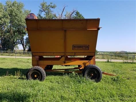 Richardton 1200 Multi Purpose Dumping Wagon Bigiron Auctions