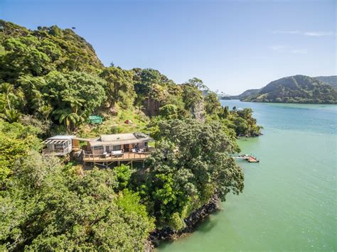 KIWI LODGE A Beautiful Secluded Rustic Cabin Totara North Vrbo