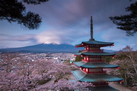 Japan Photography Workshop - Brendan van Son Photography